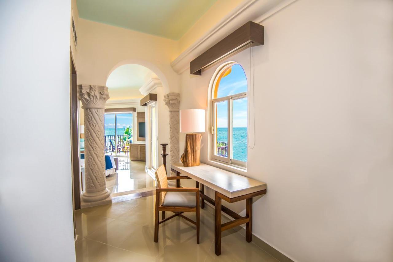 Master One Bedroom Premium Suite 1 King Bed Oceanfront,1197726643:JPEG