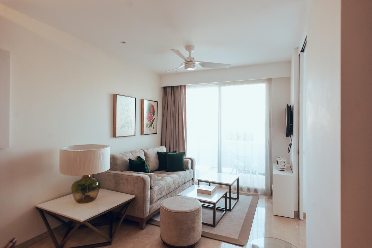One-Bedroom Private Jacuzzi & Roof,1279043413:JPEG