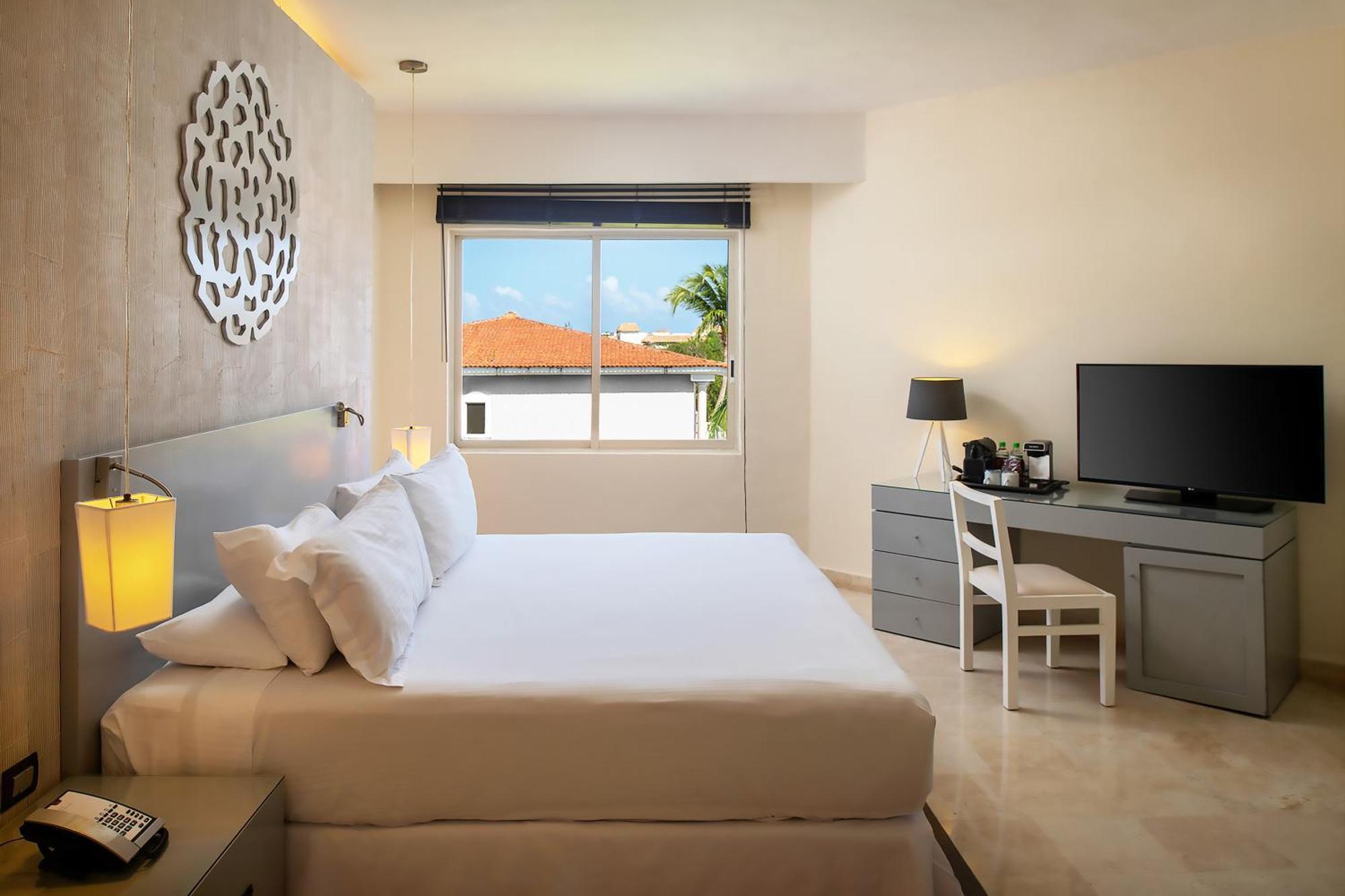 Privilege Romance Suite Jacuzzi