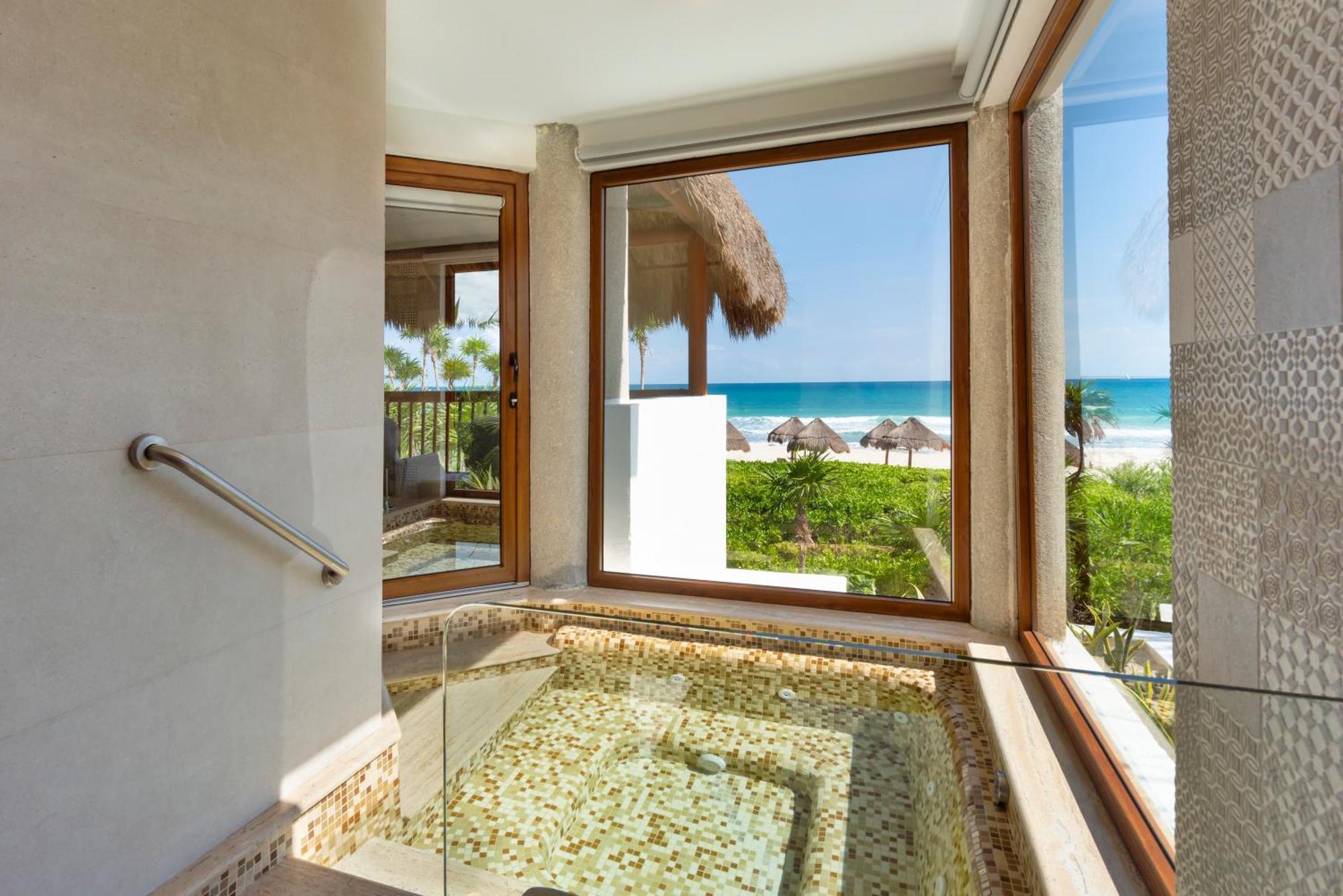 Emerald Junior Suite
