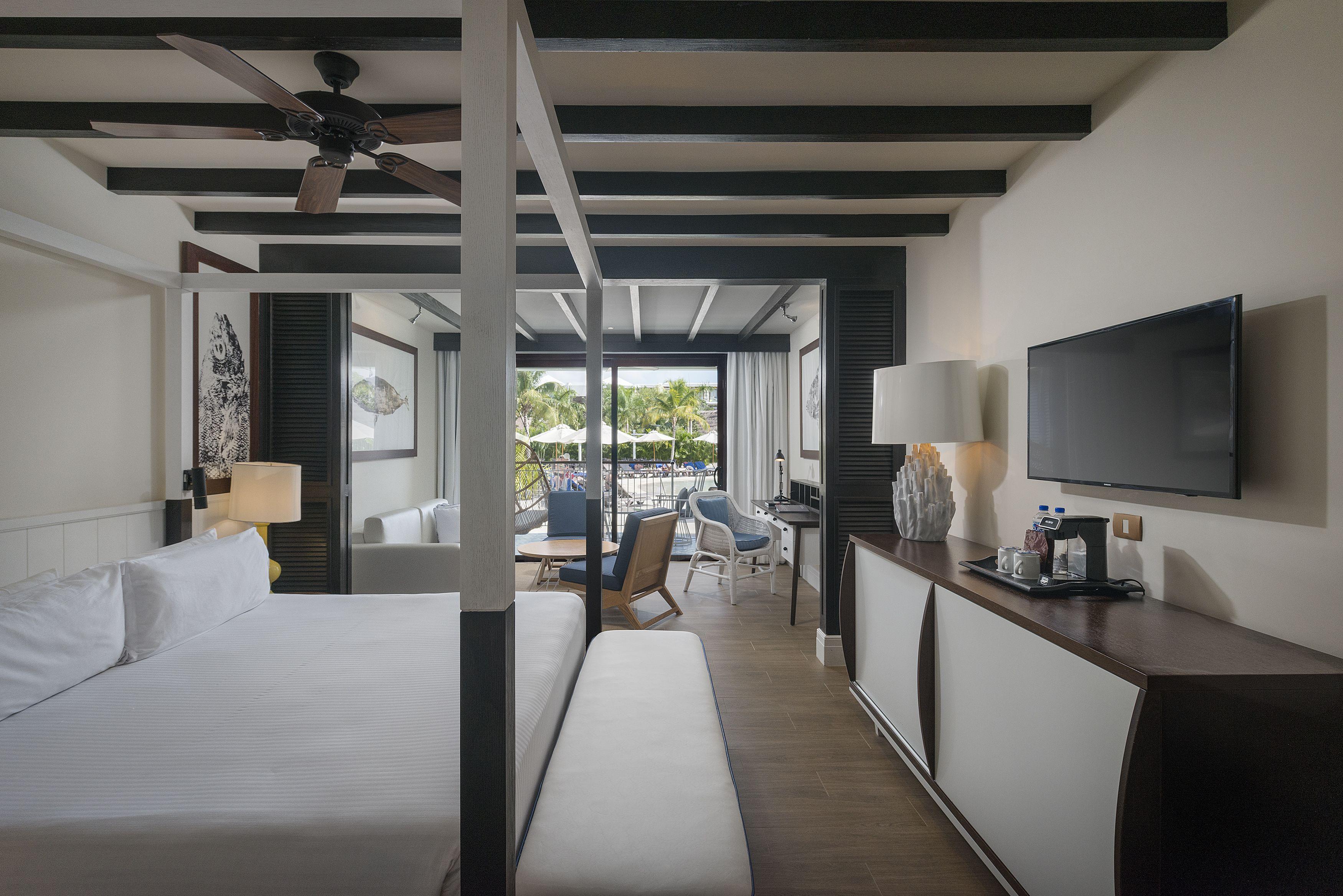 Junior Suite El Beso Swim Up
