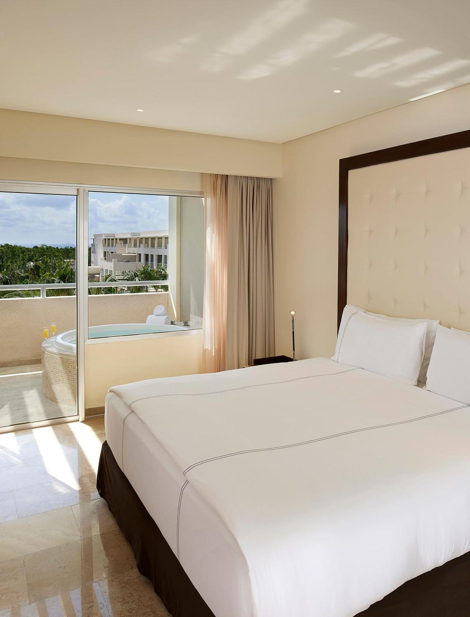 Master Suite Nature View