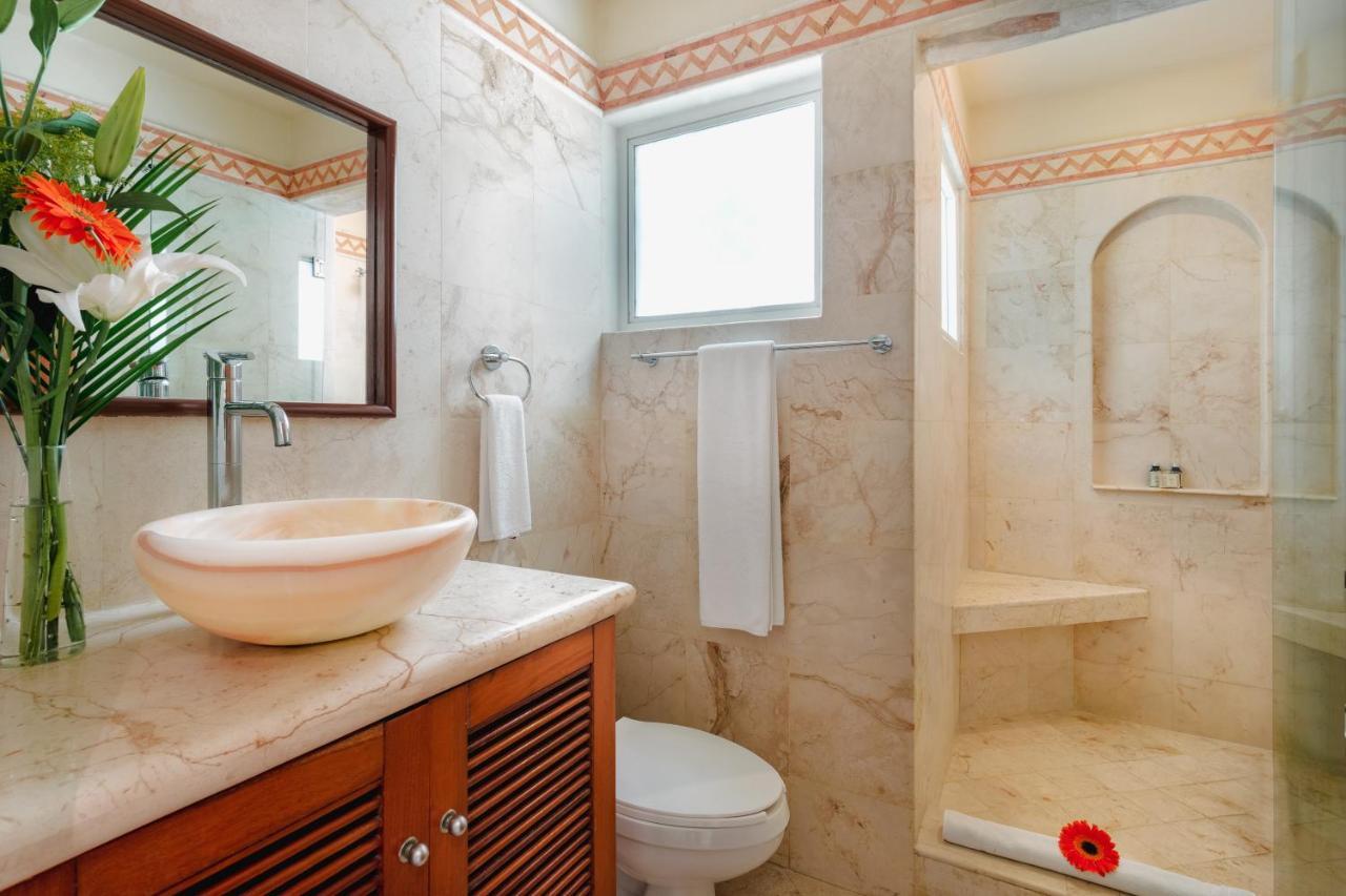 One-Bedroom Condo
