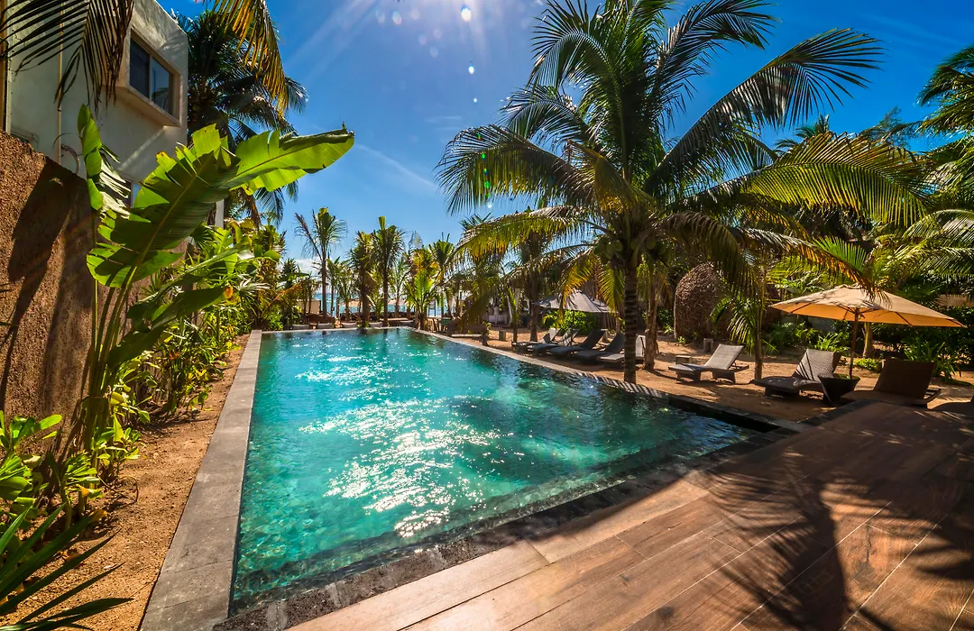 Mvngata Beach Hotel-1