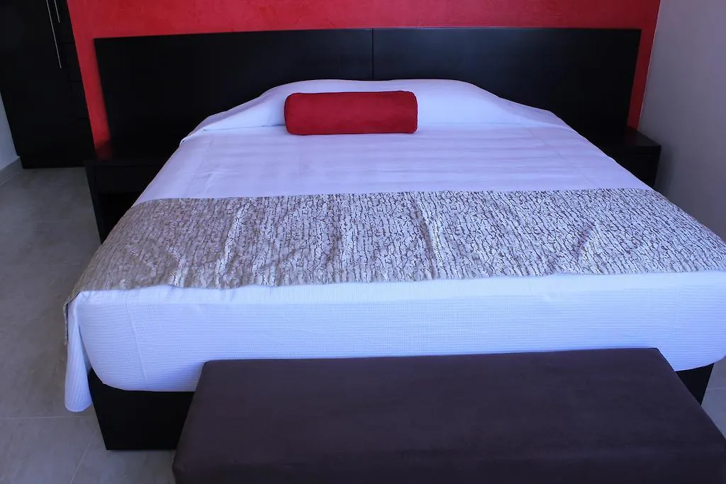 Hotel 770-1