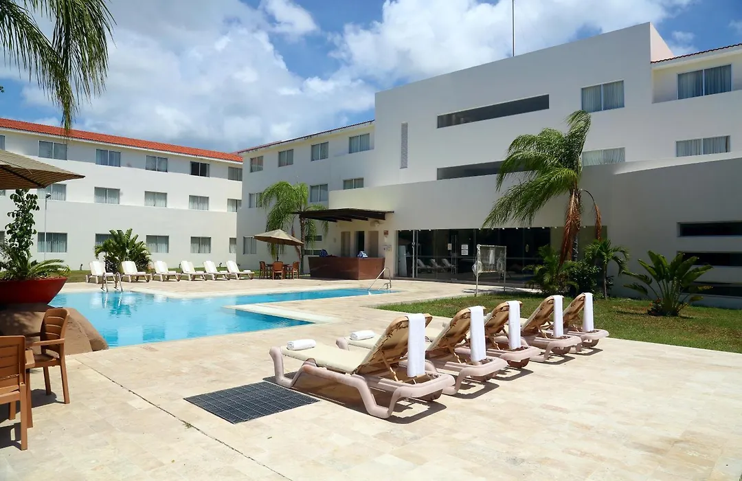 Wyndham Garden Playa Del Carmen-1